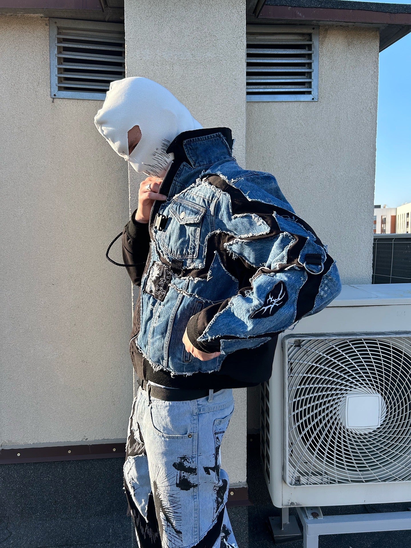 11DENIM DISTRESSED BOMBER