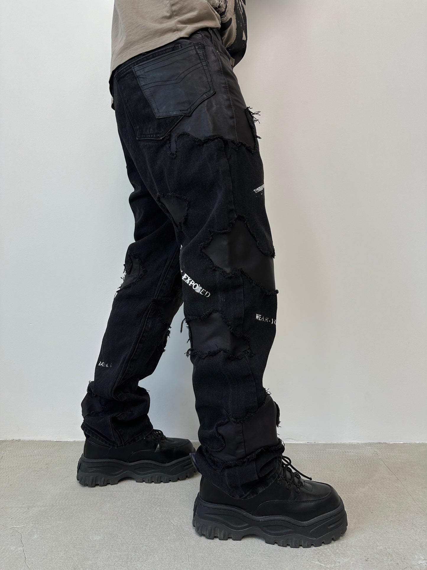 000/ "SUB-HUMAN SHIFT" ARTIFACT TROUSERS