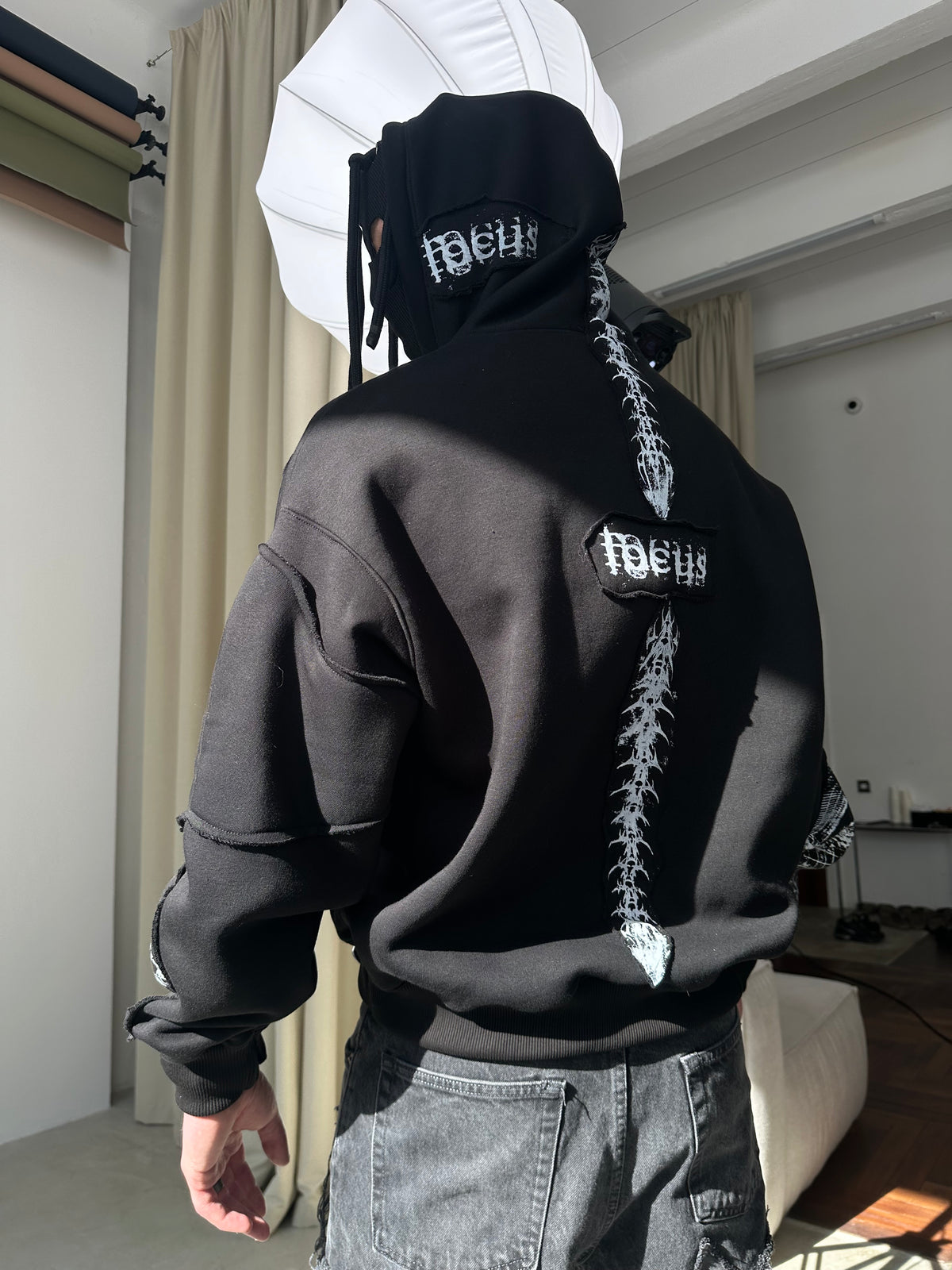 /NARCISSUS HOODIE