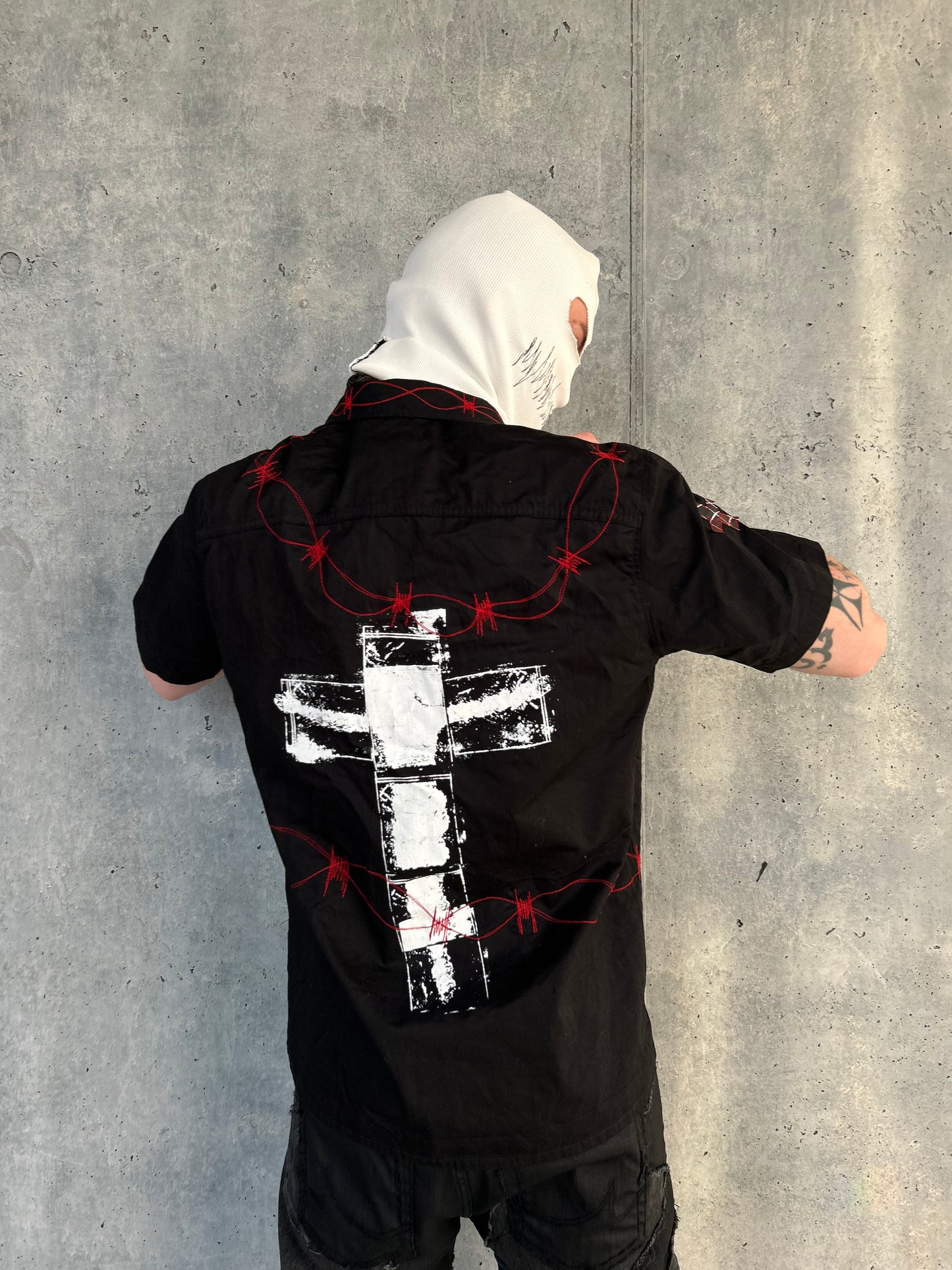 11BLACK SHIRT