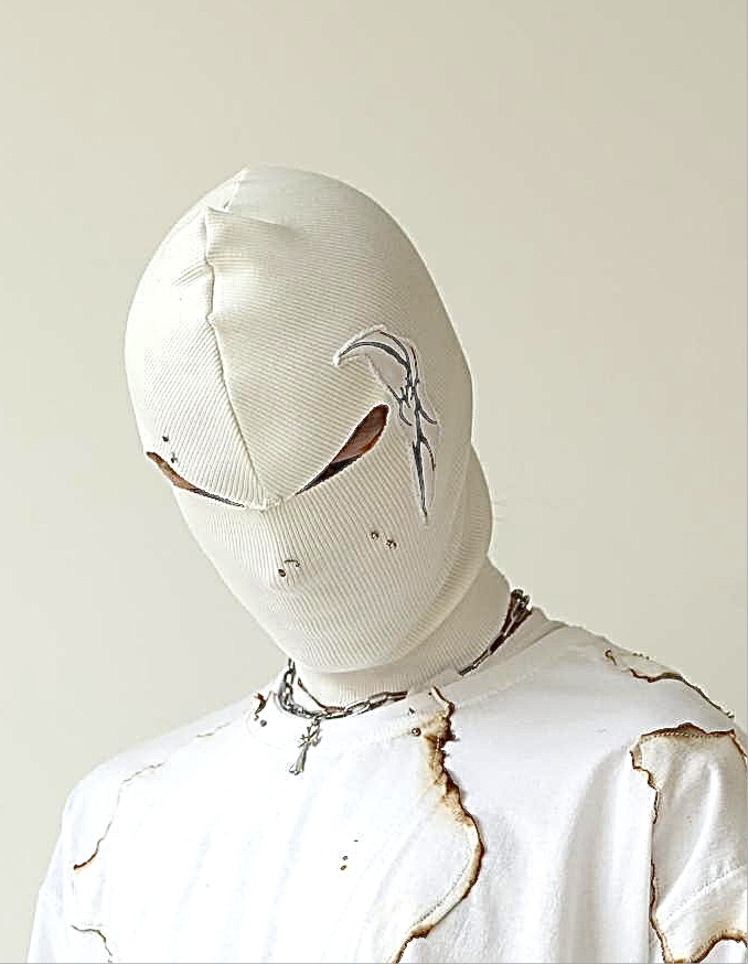 0001WHITE MASK