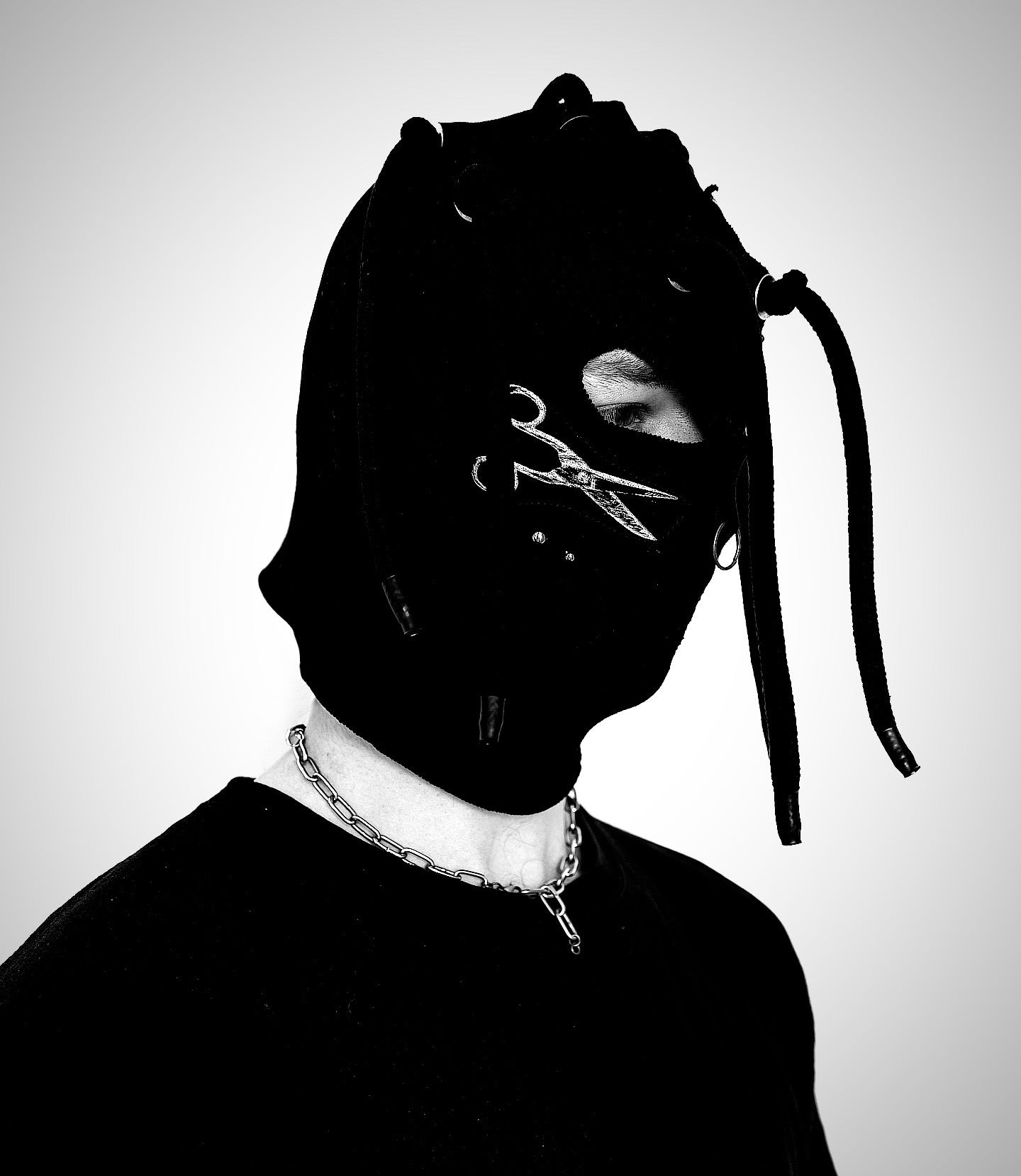 SKI MASK