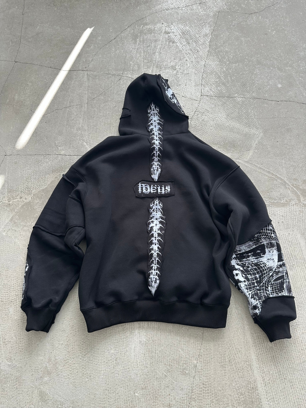 /NARCISSUS HOODIE