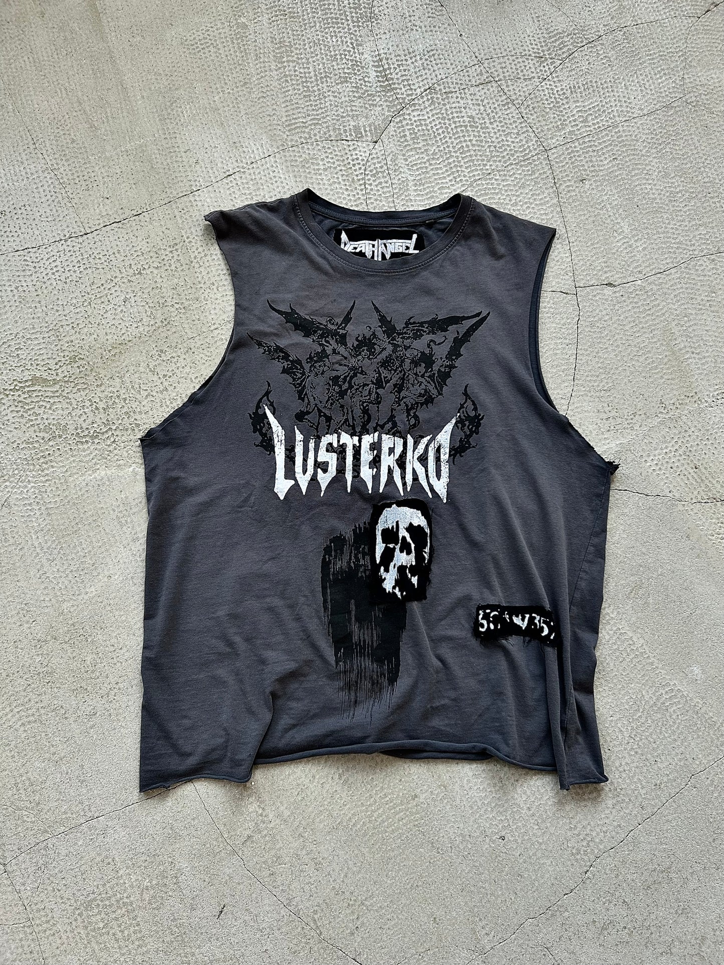 000/ THE "RECLAIMED ANARCHY" DISTRESSED TANK