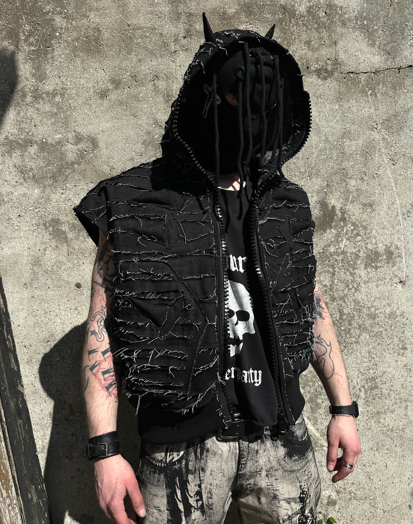 000/ DISTORTED SHELL JACKET