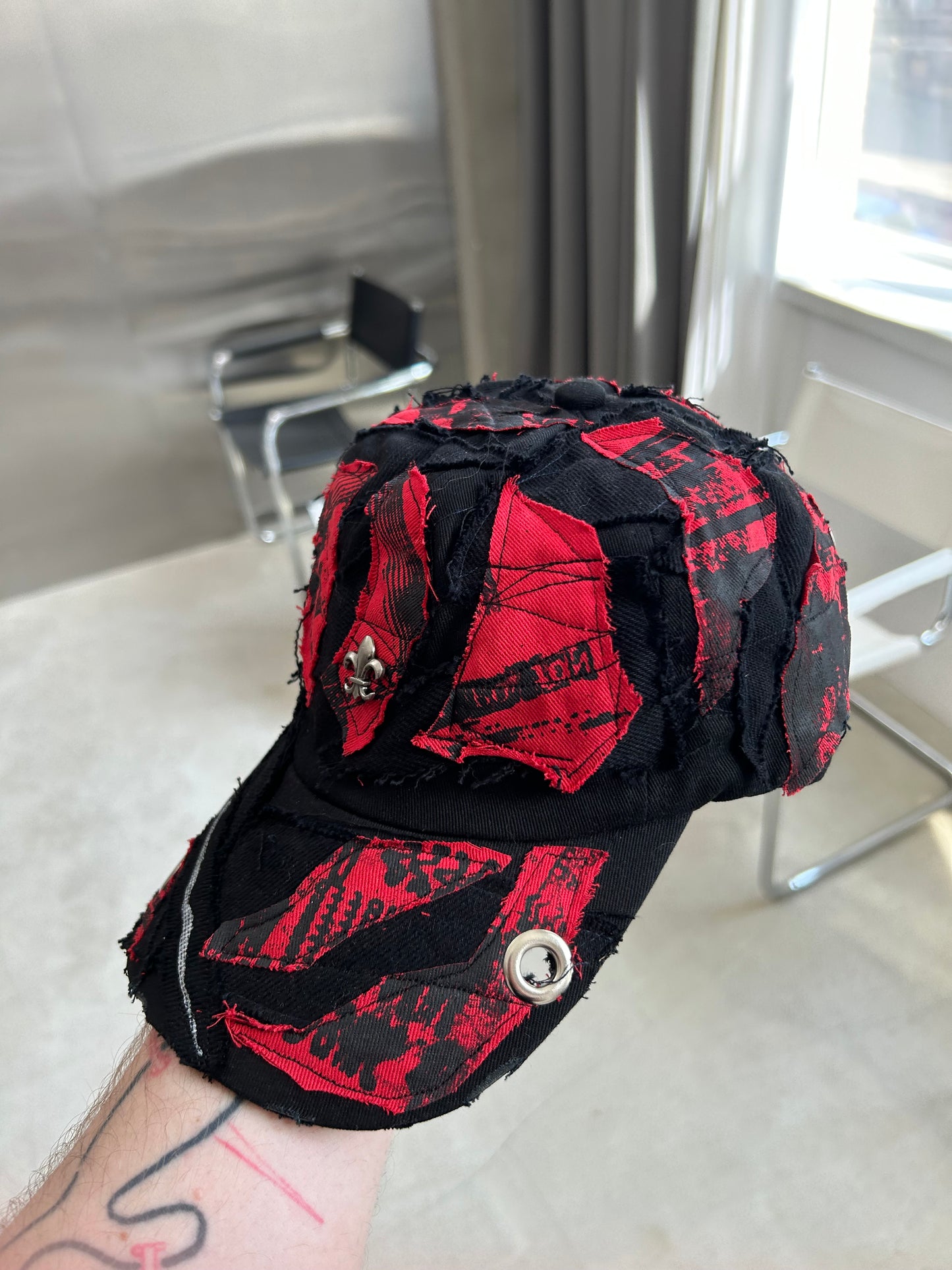 000/ FLEUR DISTORTION CAP