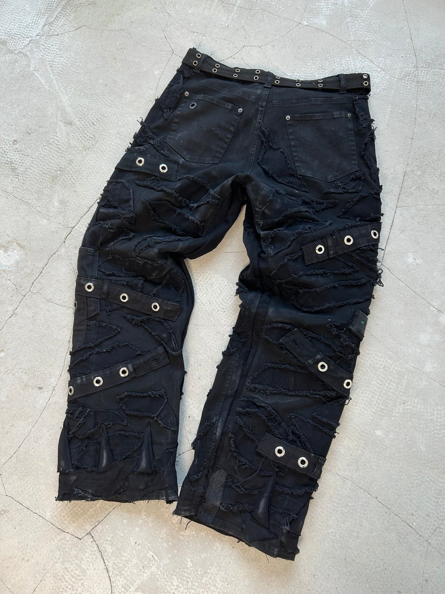 00/JAWS DENIM PANTS