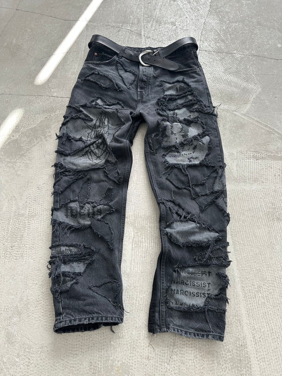 /FRACTURE JEANS