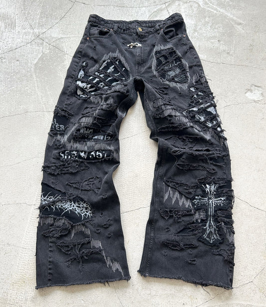 000/ DISTRESSED OBSCURA DENIM