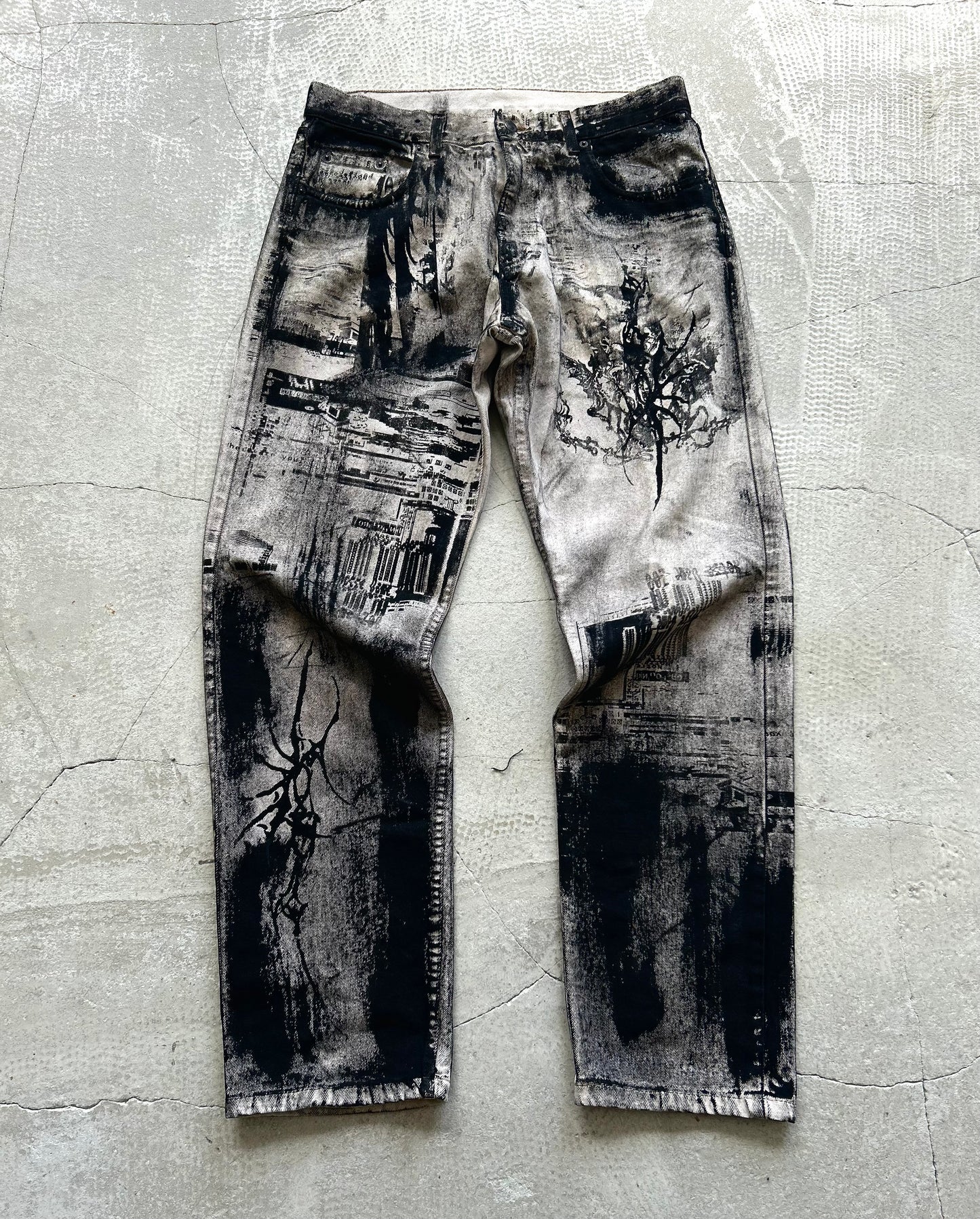000/ STATIC DISTORTED DENIM
