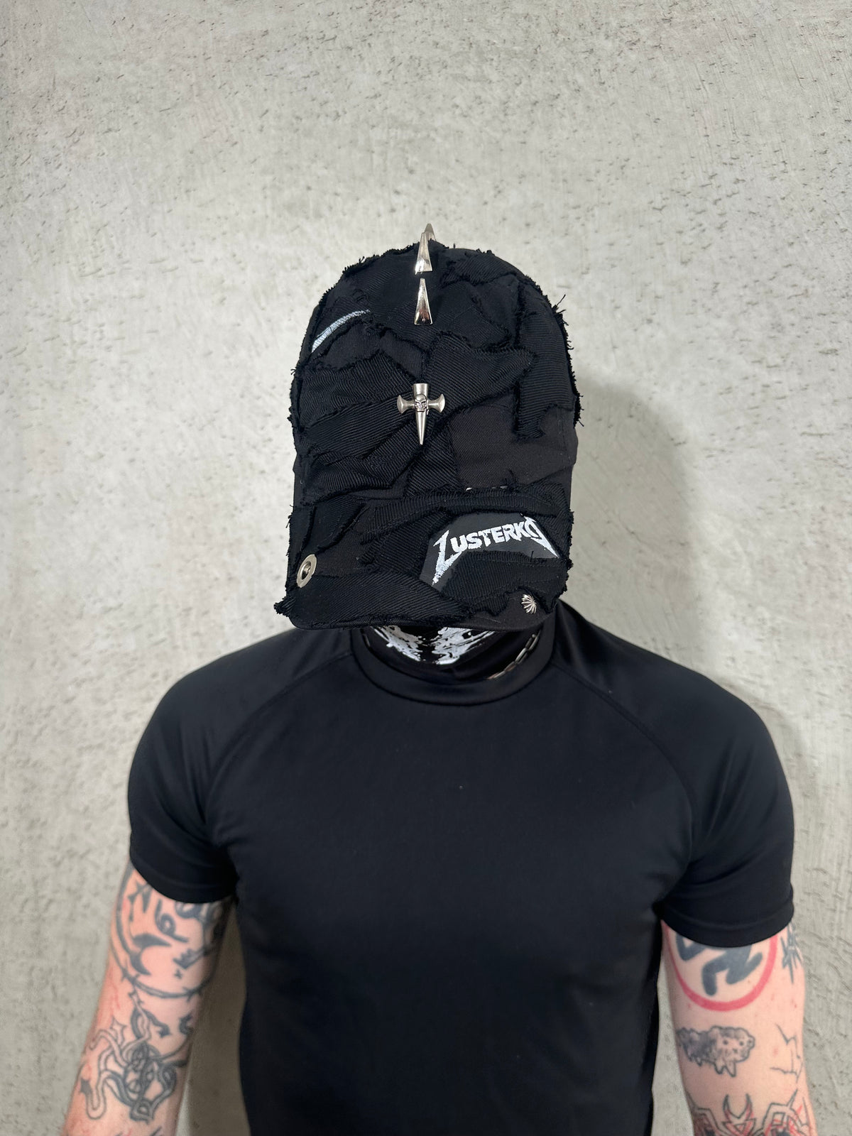 /SPIKE CAP