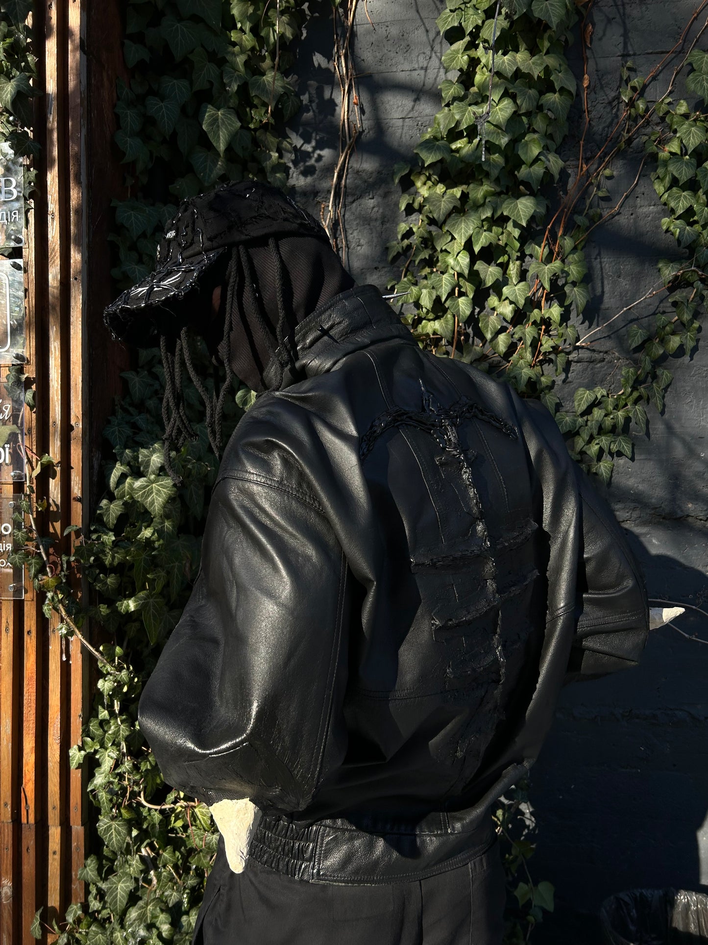 1111LEATHER SCULPTURE JACKET