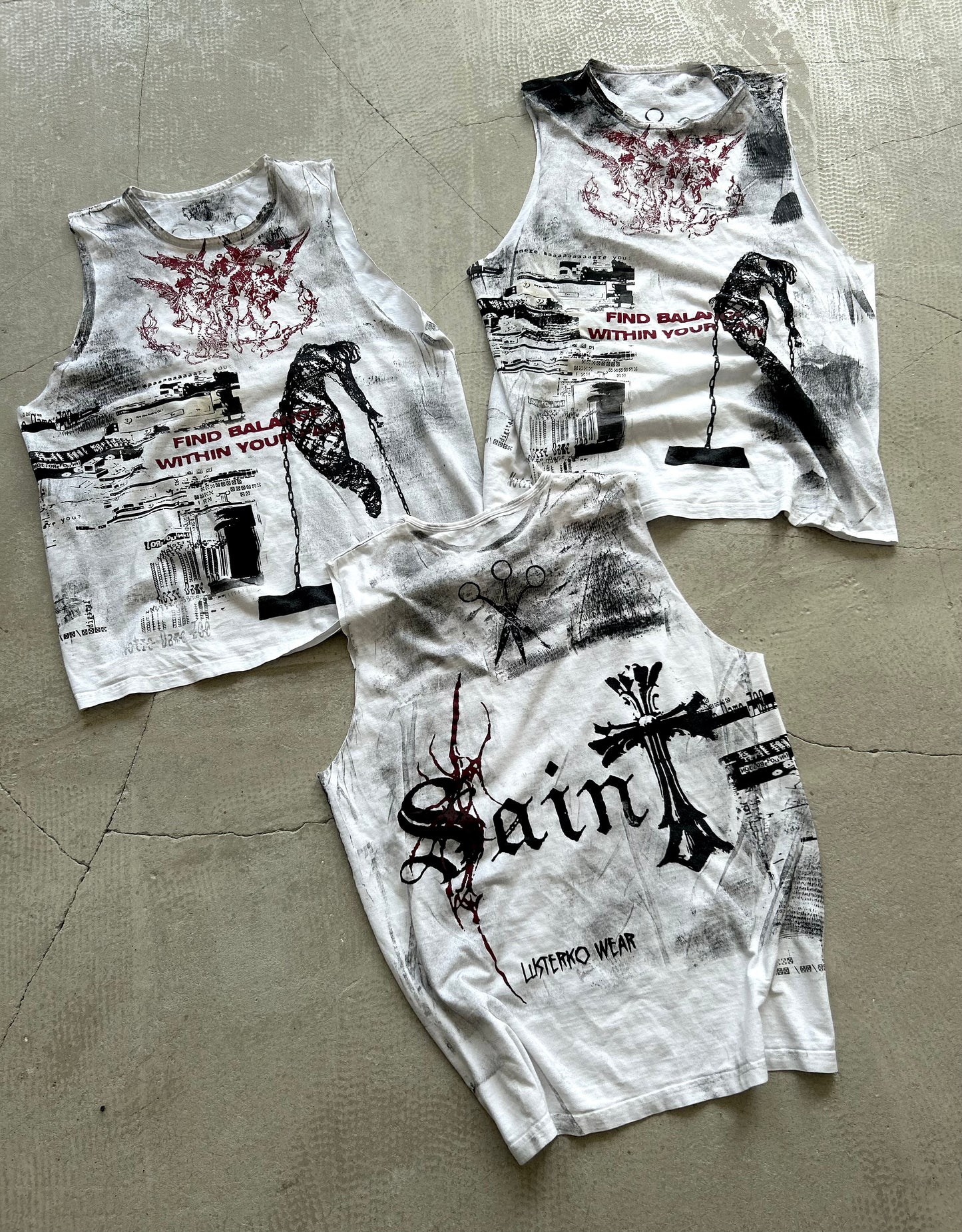 001/ SAINT DISTORTED TANK