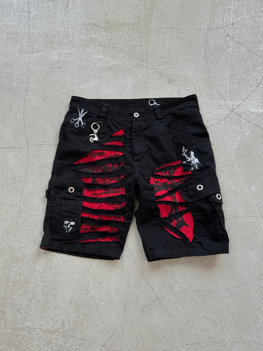 000/ BLEEDING SLASH RED CARGO SHORTS