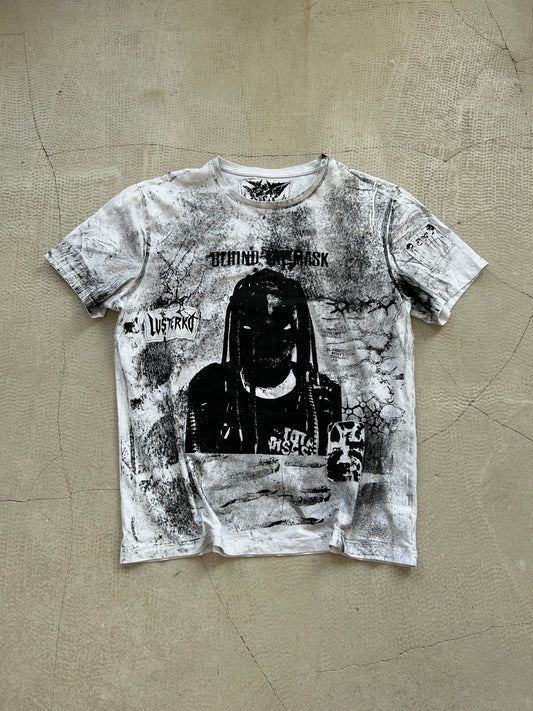 000/ BEHIND THE MASK TEE