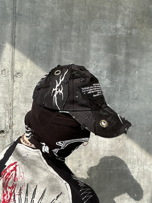 11BLACK DISTRESSED CAP