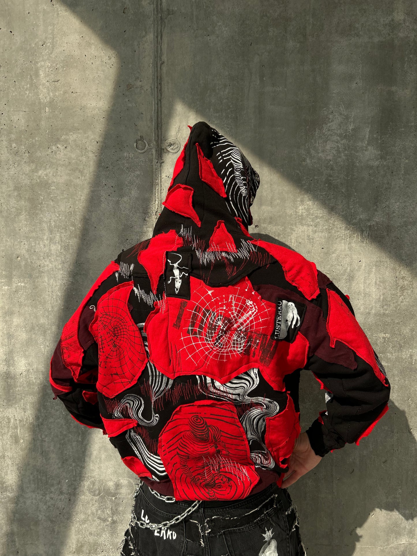 11RED DEVIL HOODIE