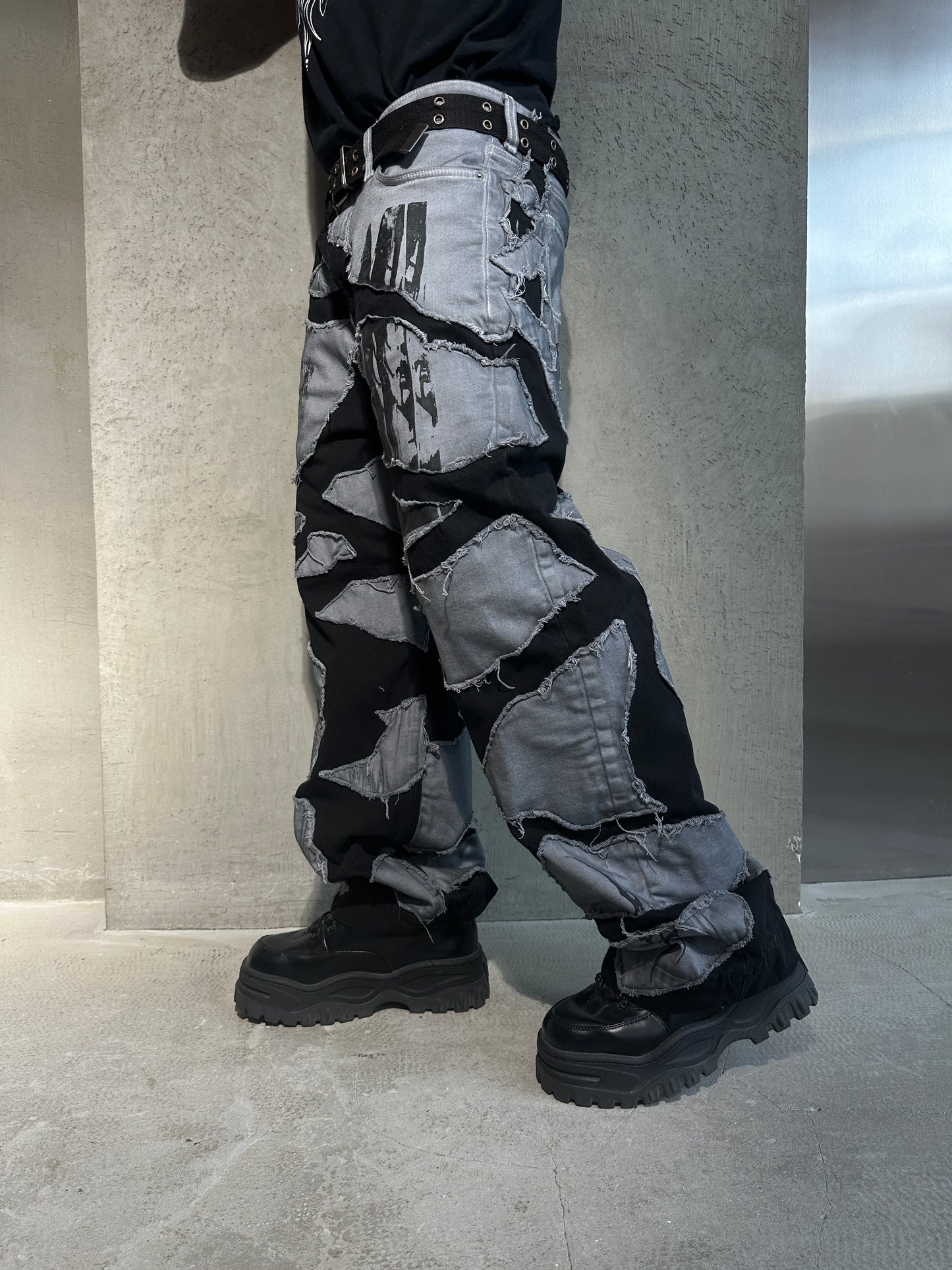 00/DECONSTRUCTED DENIM BAGGY PANTS