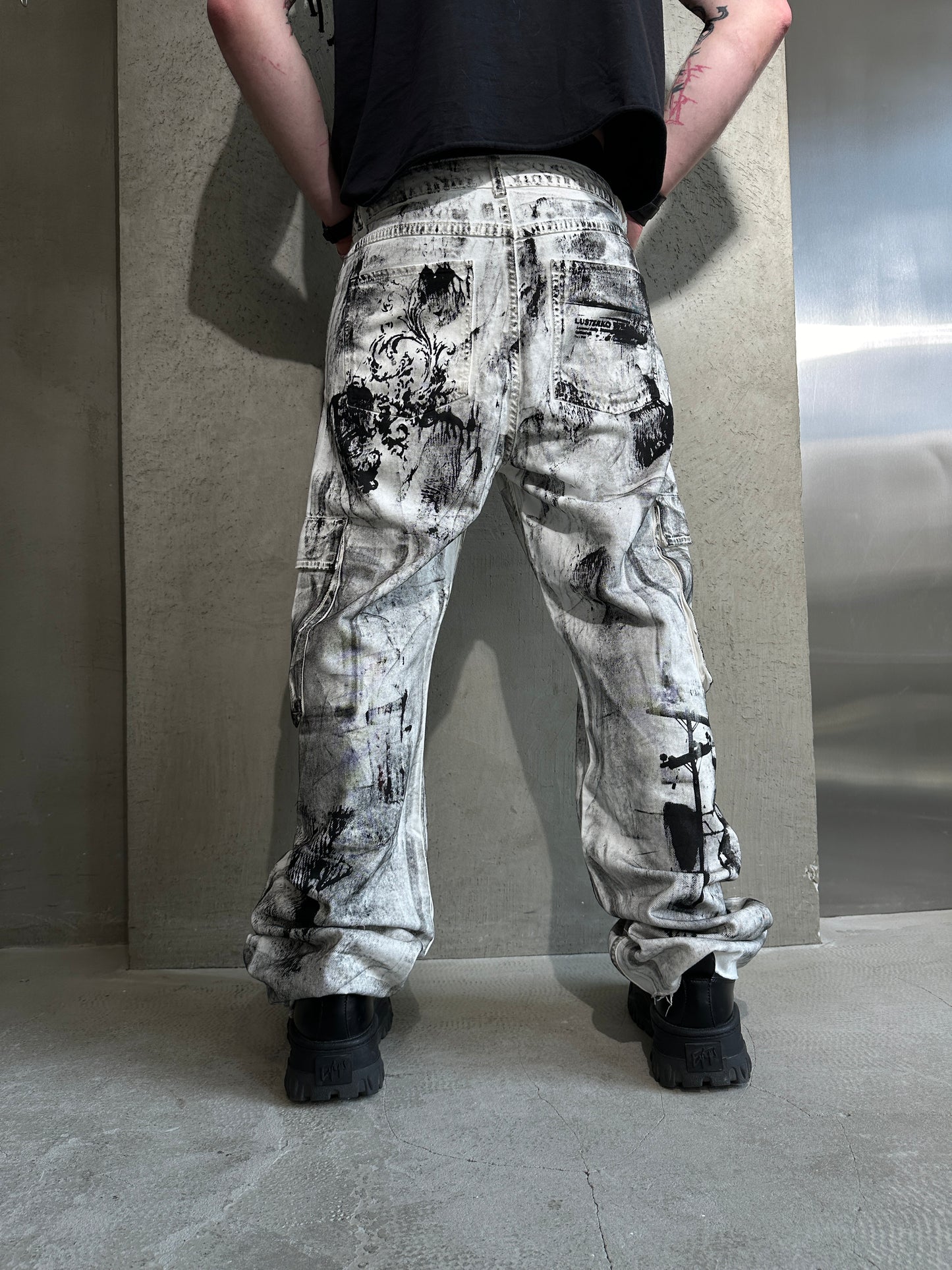 000/ PAINTED CARGO PANTS