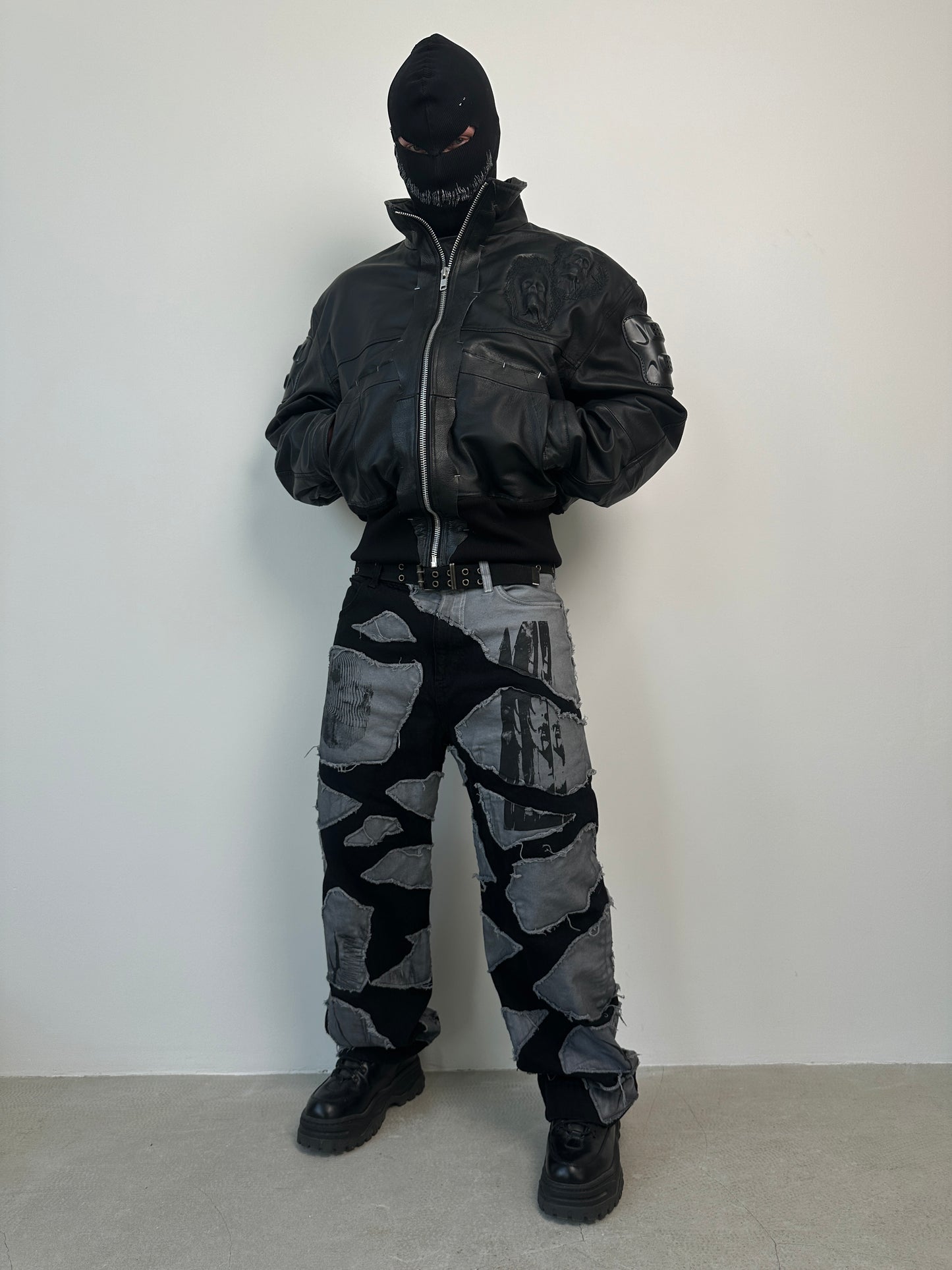 00/DECONSTRUCTED DENIM BAGGY PANTS