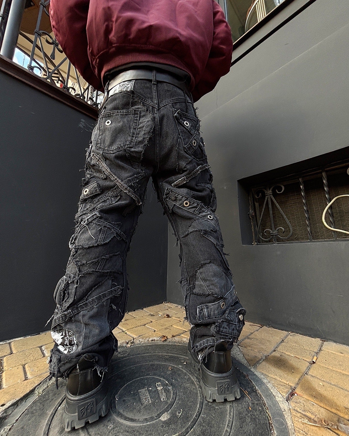 00DISTRESSED ASH BAGGY PANTS