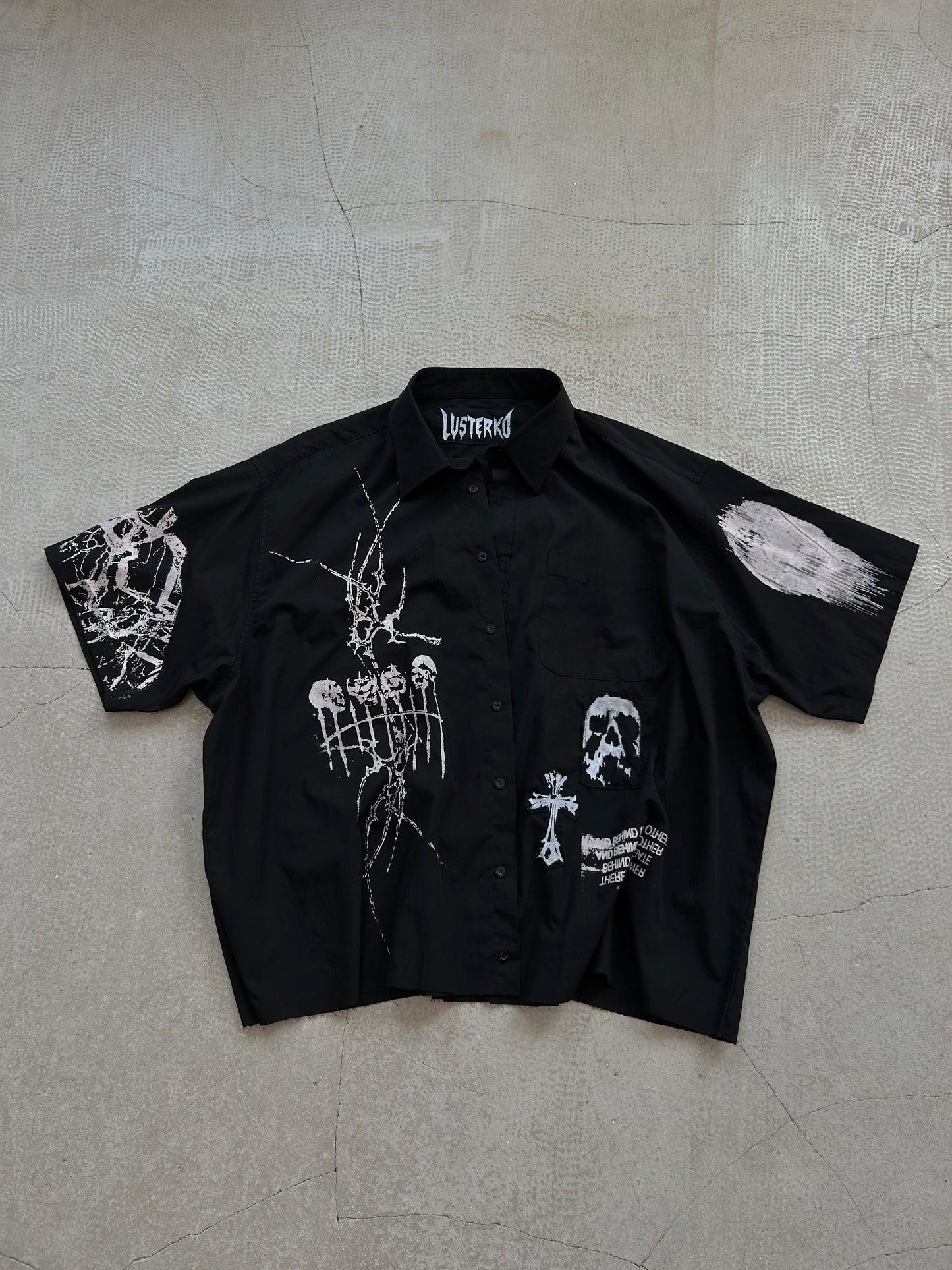000/THE "ARCHIVE-DECAY" SHORT SLEEVE BUTTON-UP