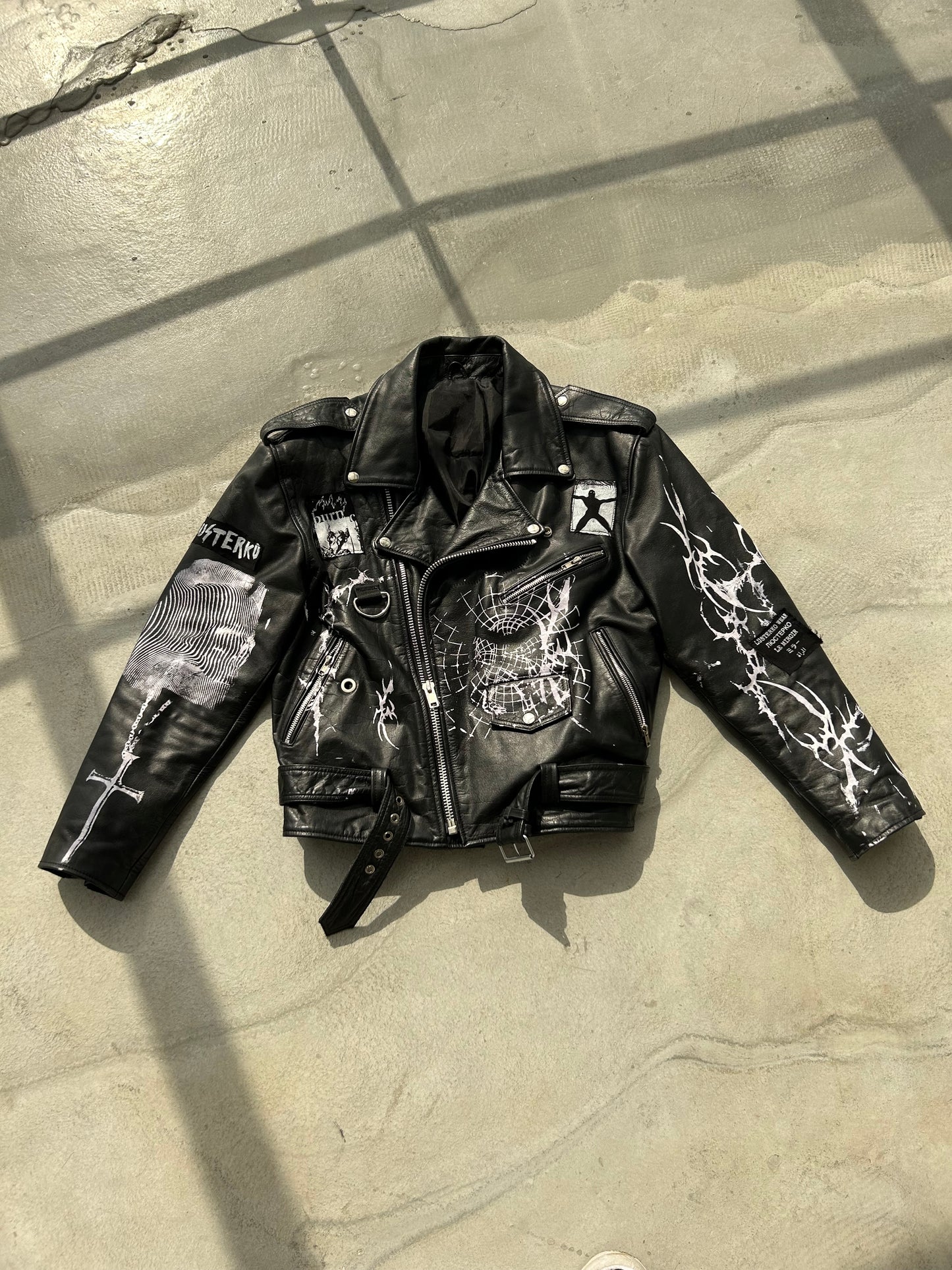 111LEATHER MOTORCYCLE JACKET