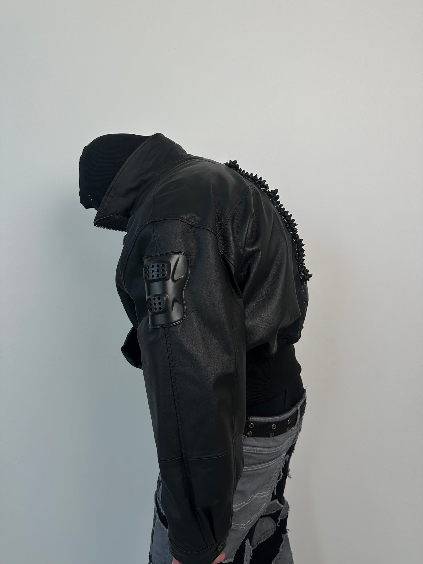 00/SHADOW BORN LEATHER BOMBER